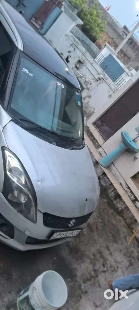 Maruti Suzuki Swift Lxi 2012 Petrol With Cng On Paper