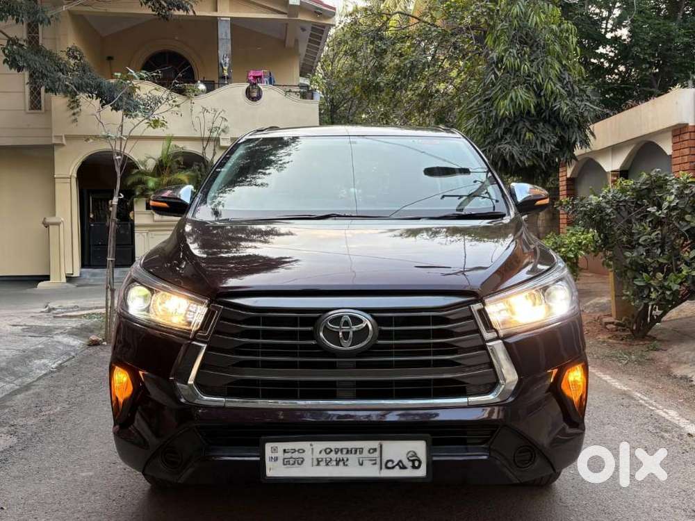 Toyota Innova Crysta 2.8 Zx At, 2017, Diesel