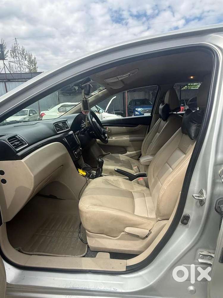 Maruti Suzuki Ciaz Petrol Well Maintained