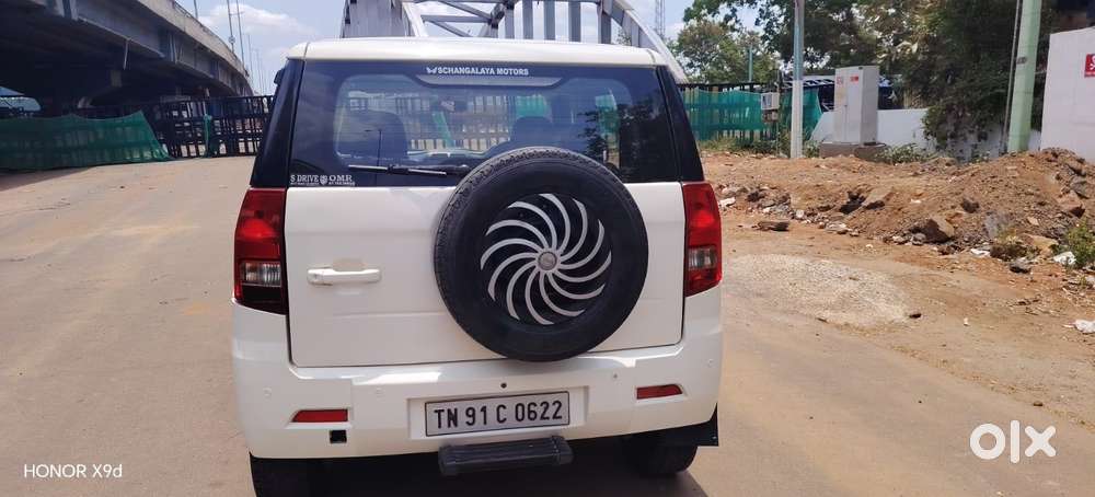 Mahindra Tuv 300 T6, 2017, Diesel