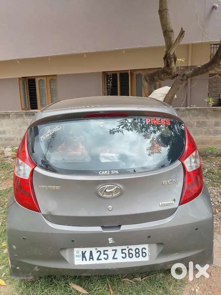 Hyundai Eon 2012 Lpg 100000 Km Driven
