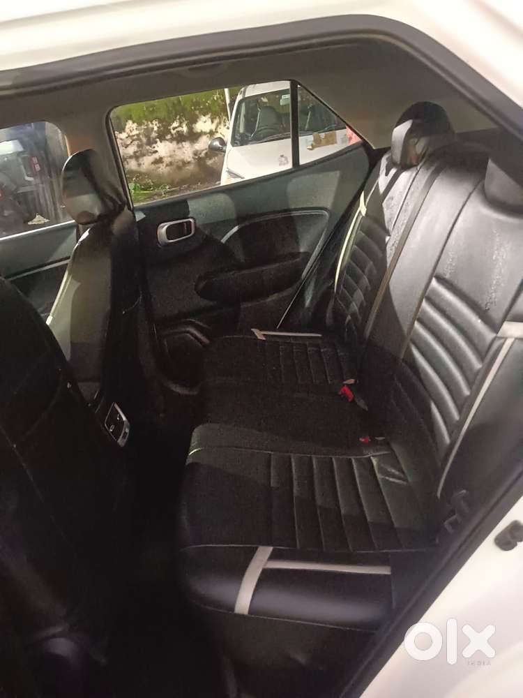 Hyundai Venue 1.2 S (o), 2020, Petrol