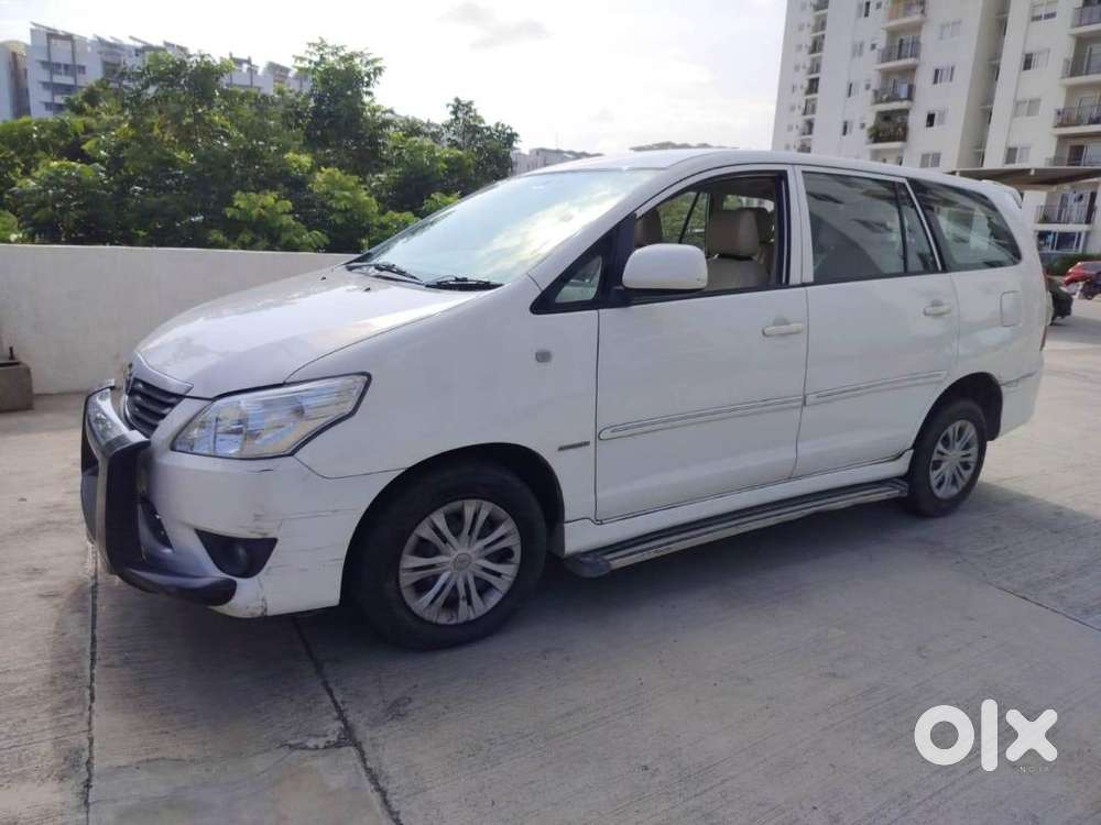 Toyota Innova Diesel 2012