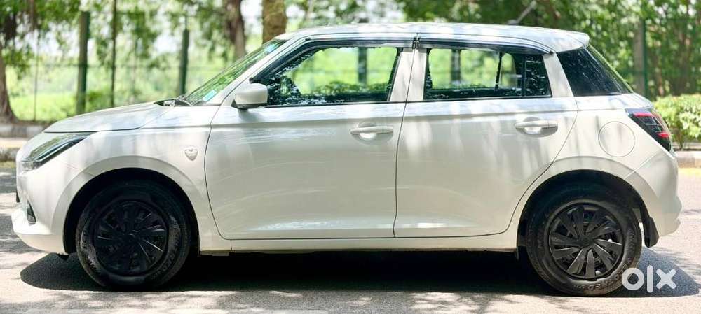 Maruti Suzuki Swift Lxi Option, 2025, Petrol