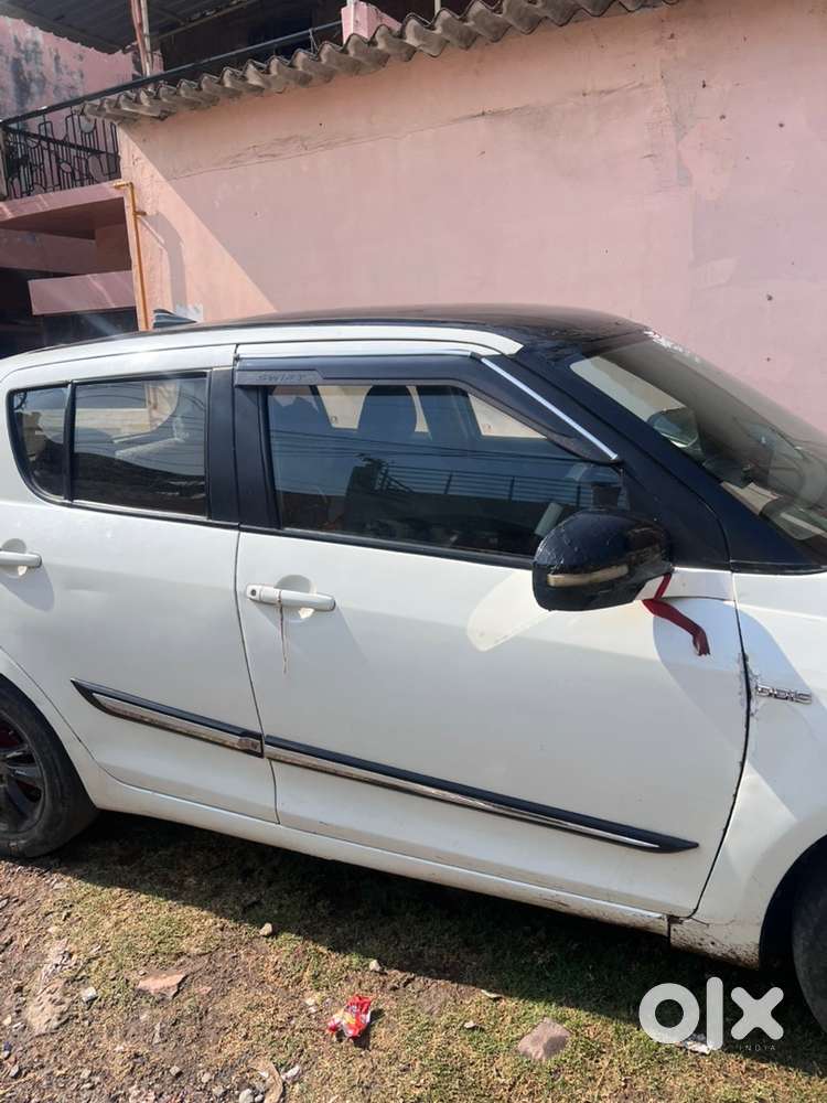 Maruti Suzuki Swift 2013 Diesel 100000 Km Driven