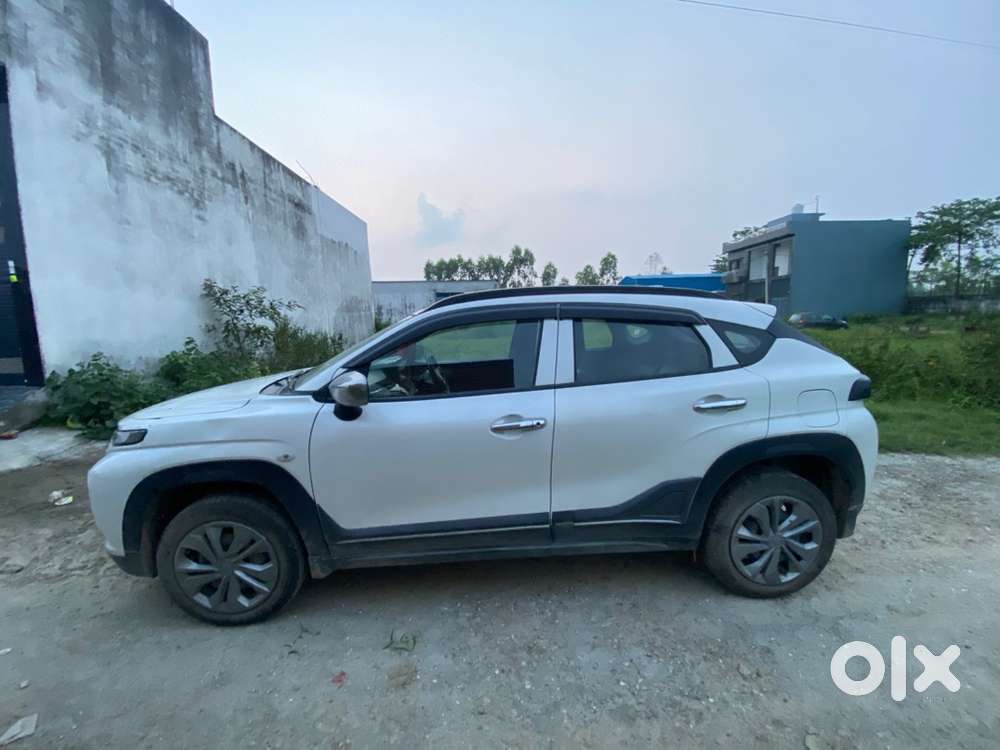 Maruti Suzuki Fronx 2024