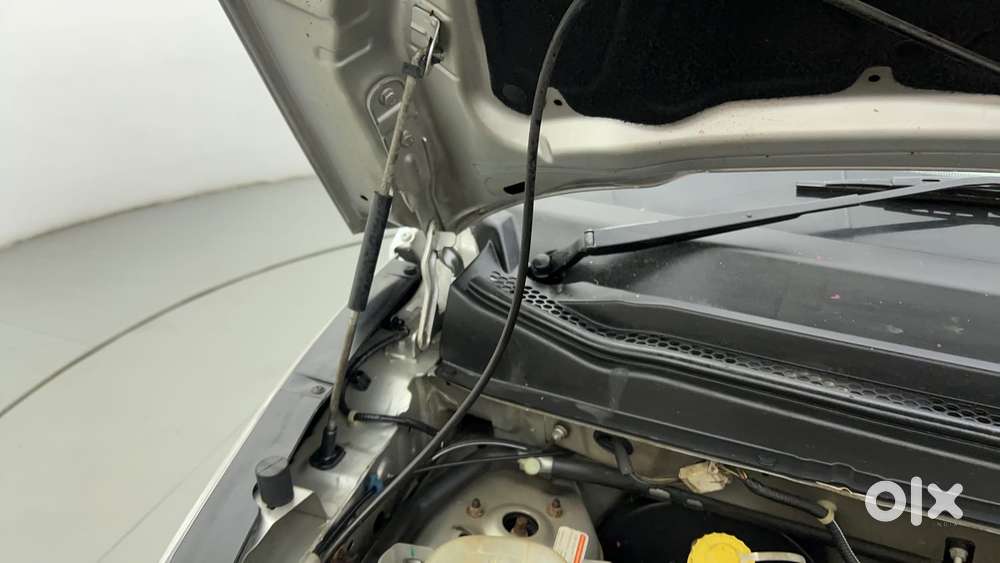 Mahindra Kuv 100 2016-2017 Mfalcon G80 K2, 2017, Petrol