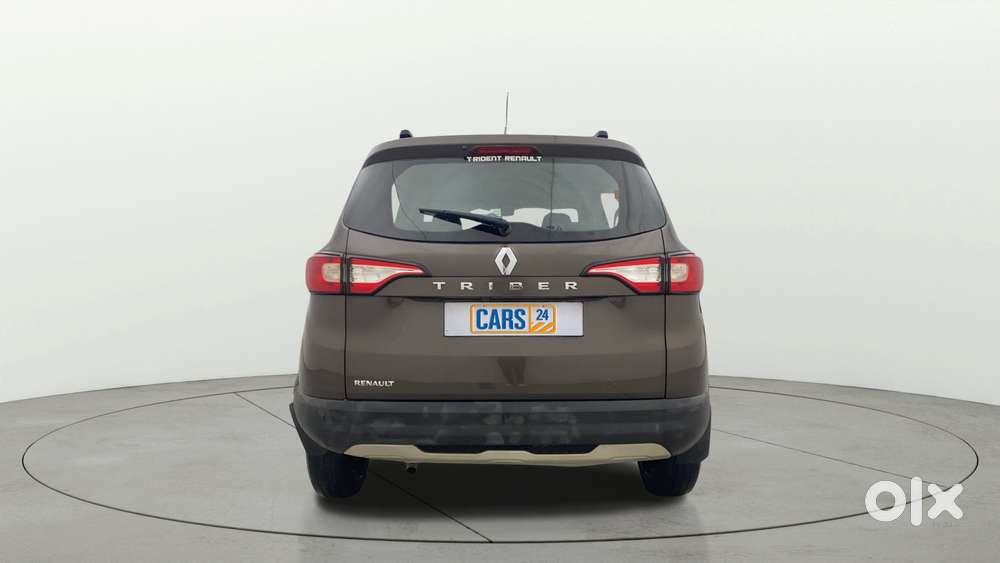 Renault Triber Rxz, 2023, Petrol