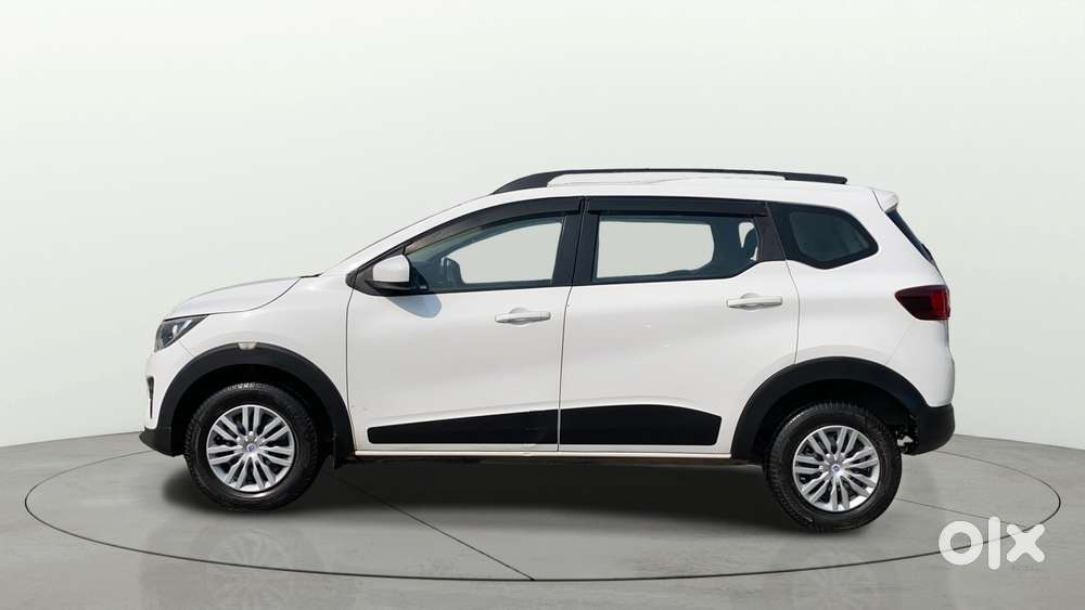 Renault Triber Rxt, 2020, Petrol