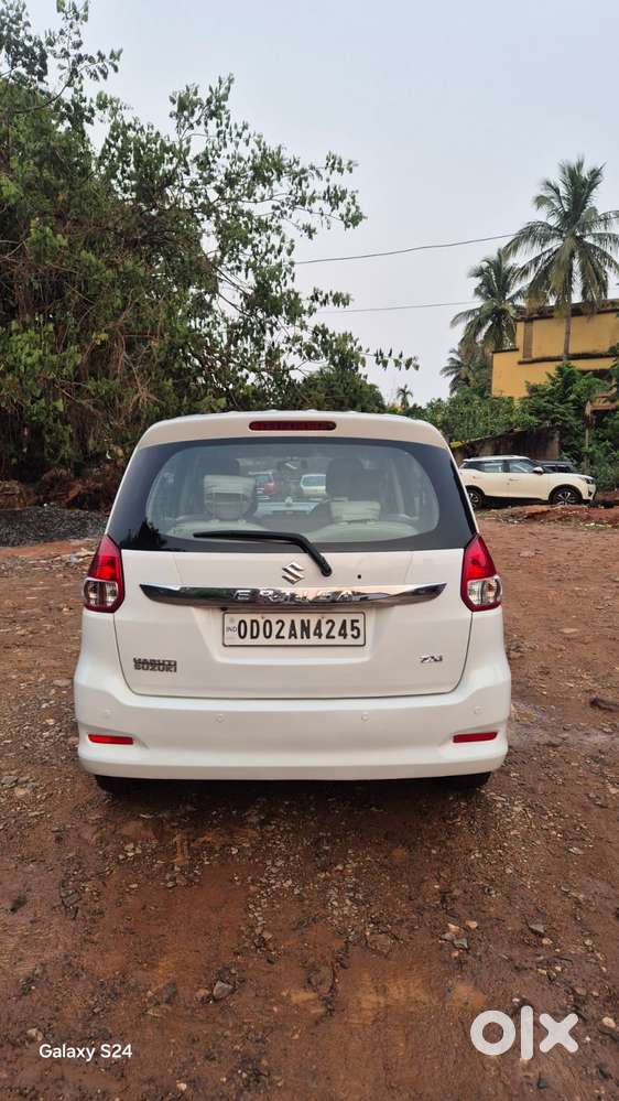 Maruti Suzuki Ertiga Zxi Plus , 2017, Petrol