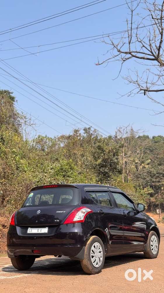 Maruti Suzuki Swift Vxi 1.2 Abs Bs-iv, 2015, Petrol