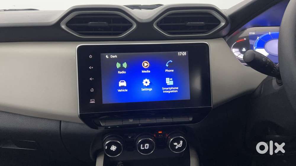 Nissan Magnite 1.0 Xv, 2021, Petrol