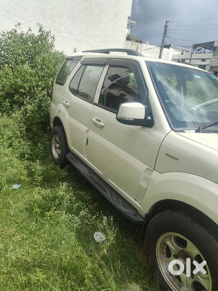 Tata Safari Storme 2015 2nd Owner