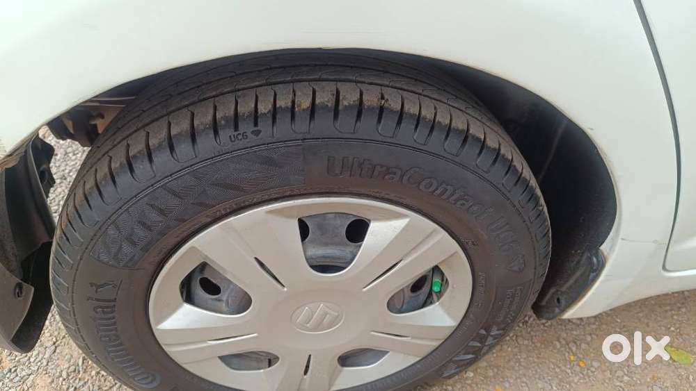 Maruti Suzuki Swift Vxi + Manual, 2011, Petrol