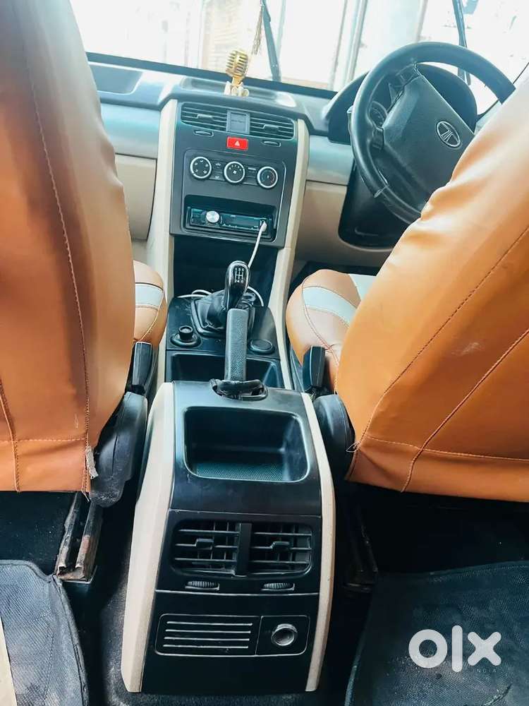 Tata Safari