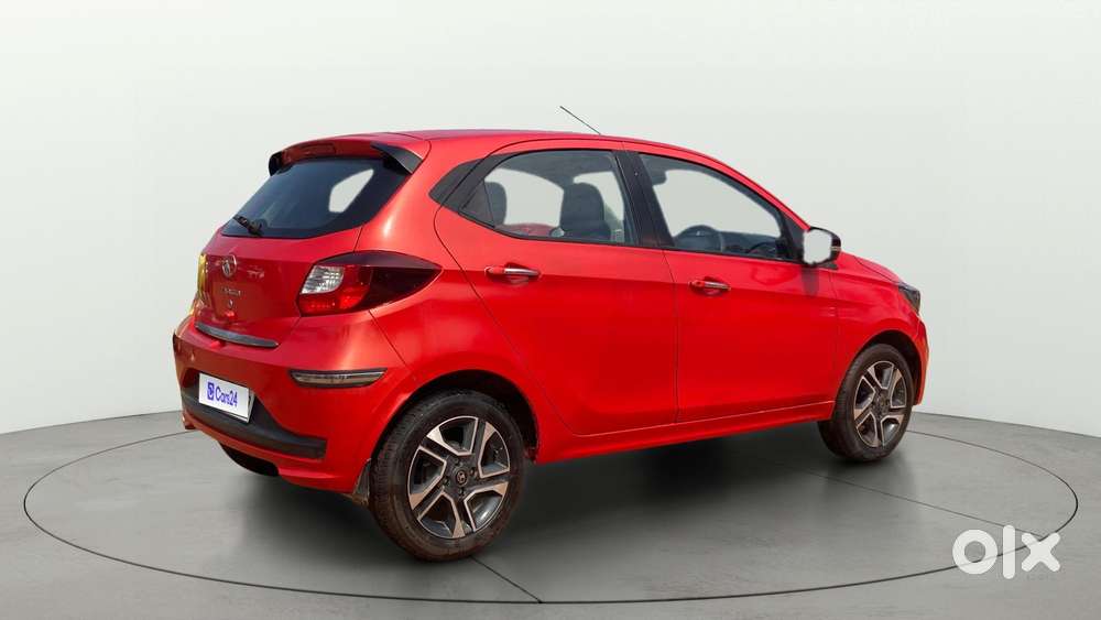 Tata Tiago Xza Plus, 2022, Petrol