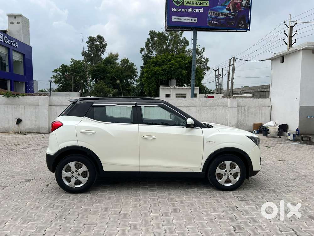 Mahindra Xuv300 W6 Amt Diesel, 2022, Diesel