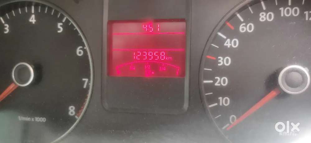 Volkswagen Polo 2011 Petrol Manual 2nd Owner
