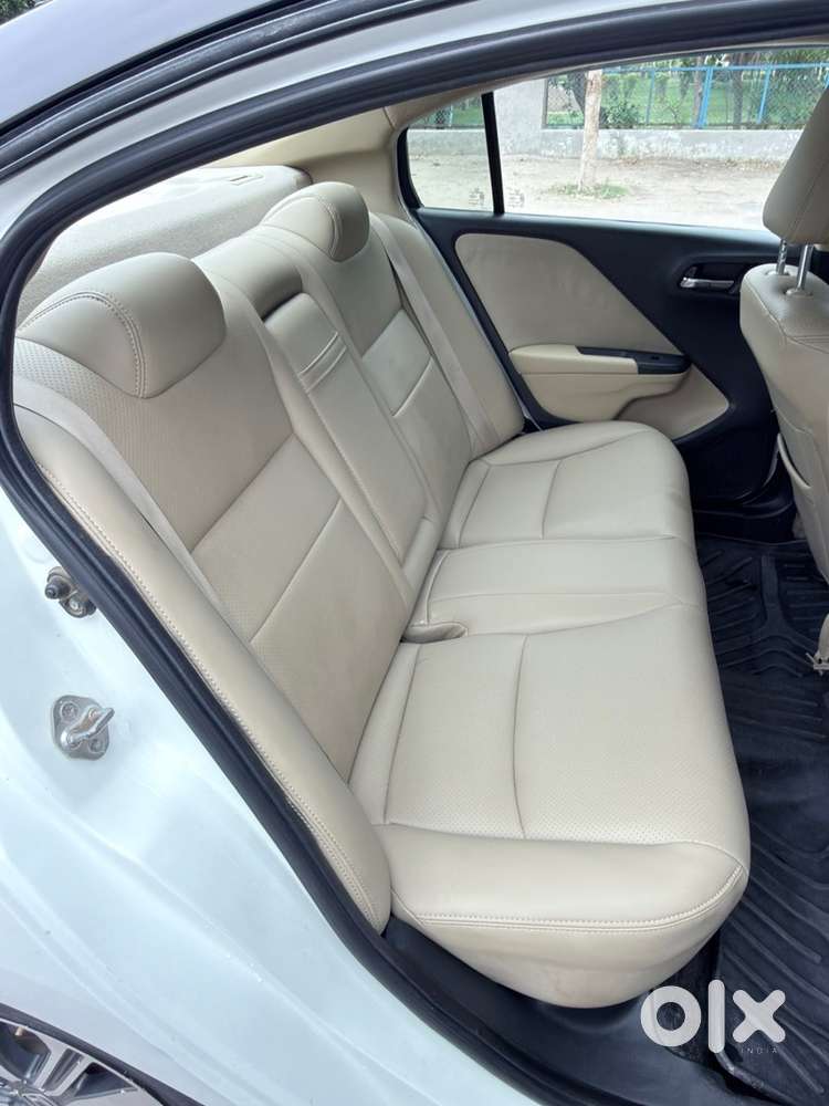 Honda City V At 2019 Cng On Rc