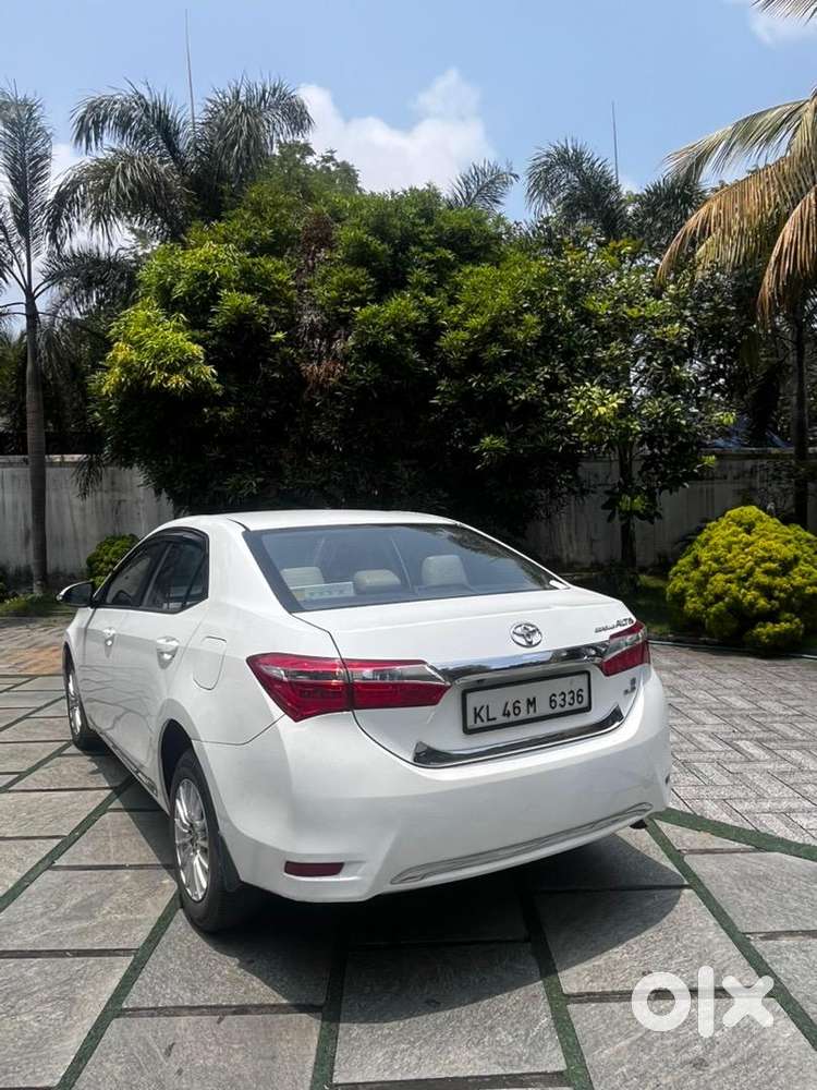 Toyota Corolla Altis 2015 Diesel Well Maintained
