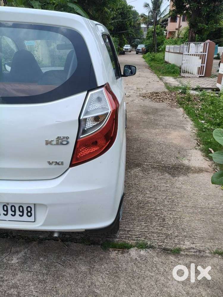 Maruti Suzuki Alto K10 Vxi, 2015, Petrol