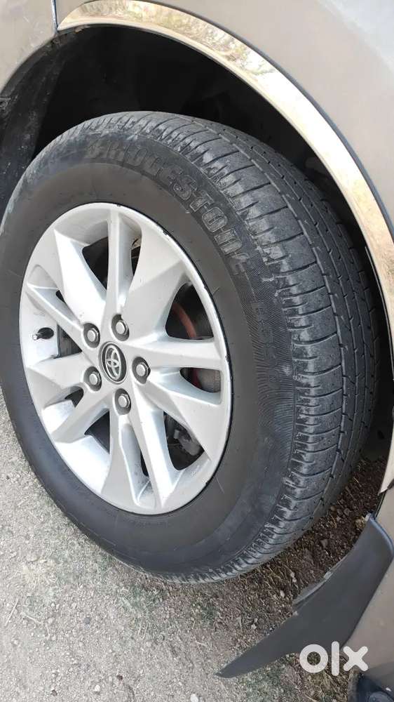 Toyota Innova Crysta 2017