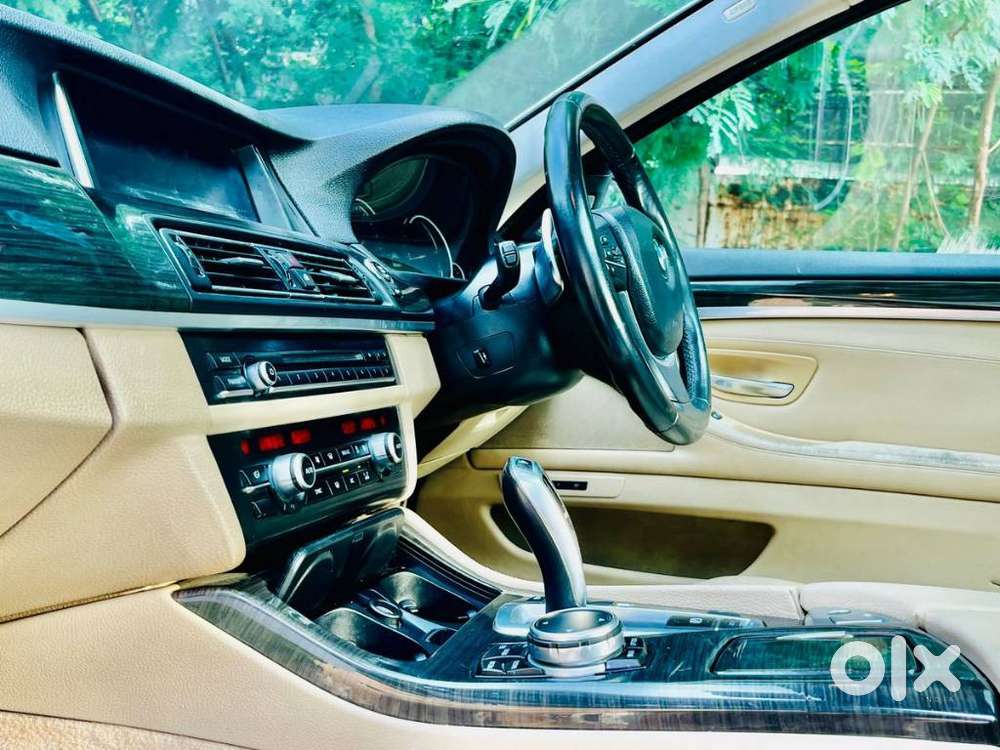 Bmw 5 Series 2.0 520i Luxury Line, 2016, Petrol