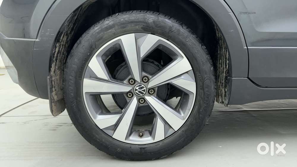 Volkswagen Taigun Topline 1.0 Tsi At (electric Seats), 2022, Petrol