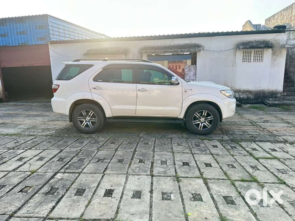 Toyota Fortuner Diesel 2010