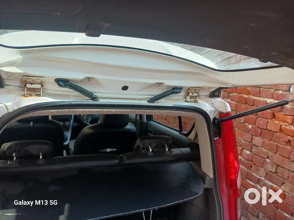 Maruti Suzuki Ritz 2015(dec)