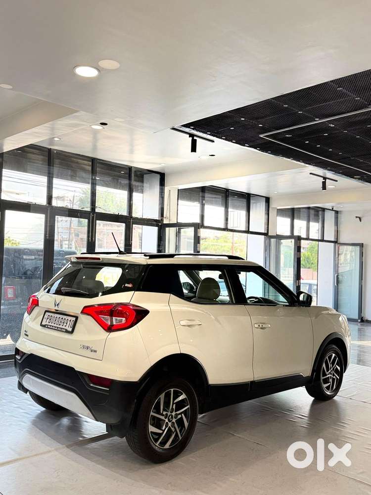 Mahindra Xuv300 W8 Option Diesel, 2023, Diesel