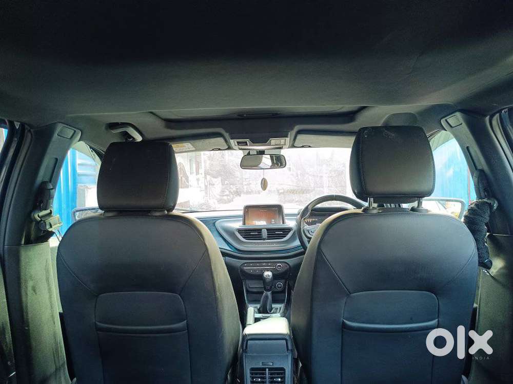 Tata Altroz 1.2 Xz Plus Dark Edition, 2023, Petrol