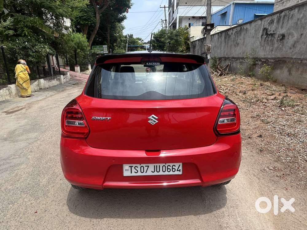 Maruti Suzuki Swift Vxi Optional, 2023, Petrol