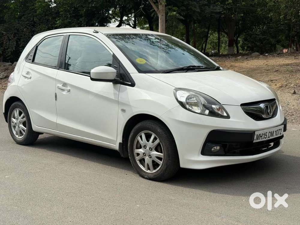 Honda Brio V Mt, 2012, Petrol