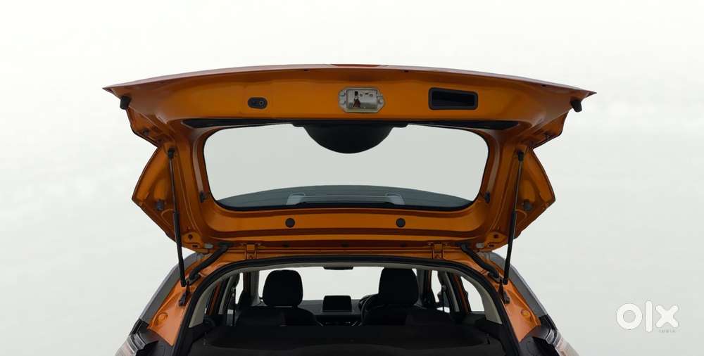 Tata Nexon 1.2 Revotron Xza Plus Dualtone, 2019, Petrol