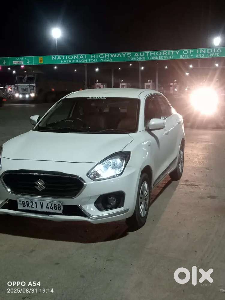 Maruti Suzuki Dzire 2019 Petrol 70000 Km Driven