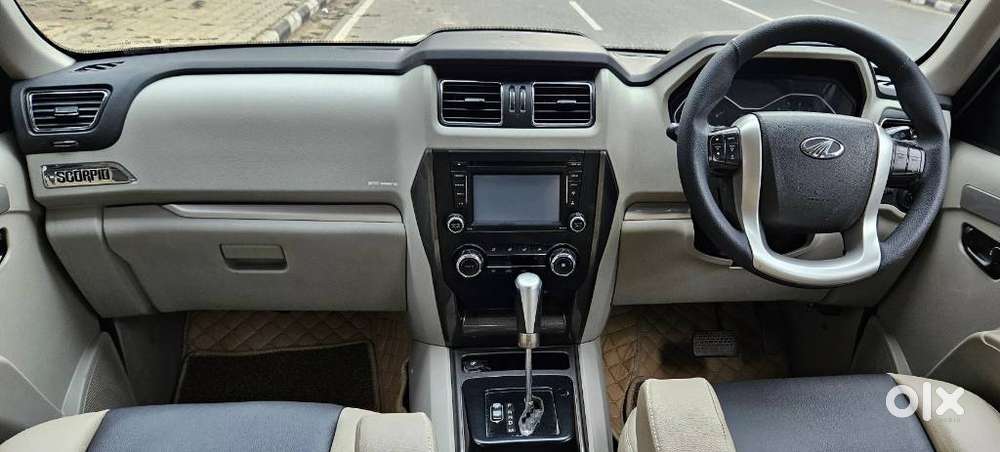 Mahindra Scorpio S10 At 2wd, 2017