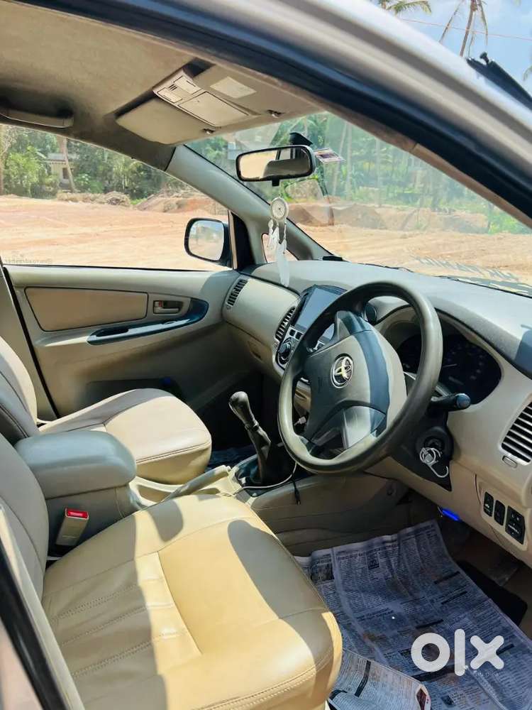 Toyota Innova 2013 Diesel Well Maintained
