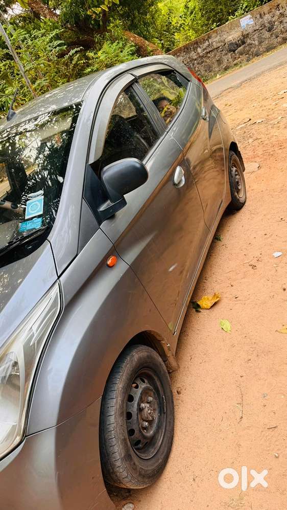Hyundai Eon Petrol 2012 Year
