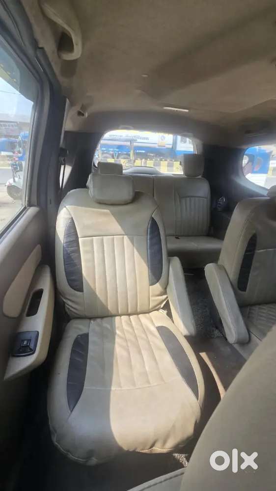 गाढ़ी बेच रहे है जिसे भी लेना हो वो