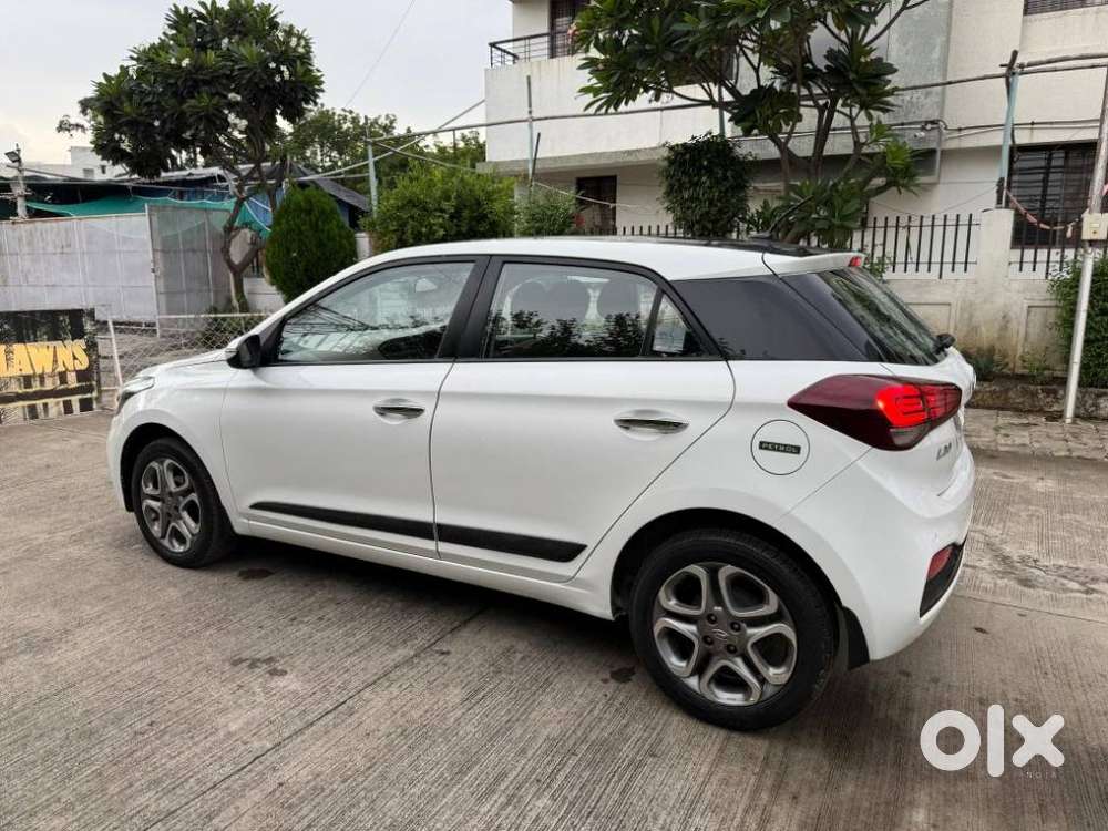 Hyundai Elite I20 Asta Option, 2018, Petrol