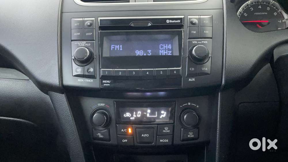 Maruti Suzuki Swift 1.3 Zxi, 2015, Petrol