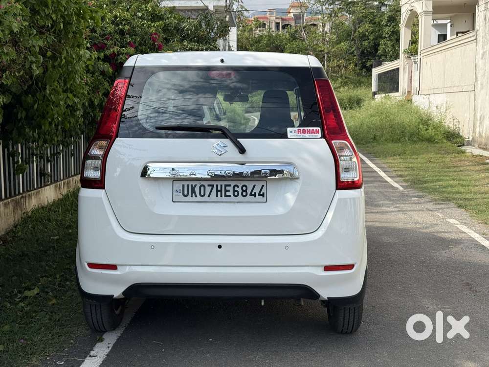 Maruti Suzuki Wagon R Zxi Automatic, 2025, Petrol