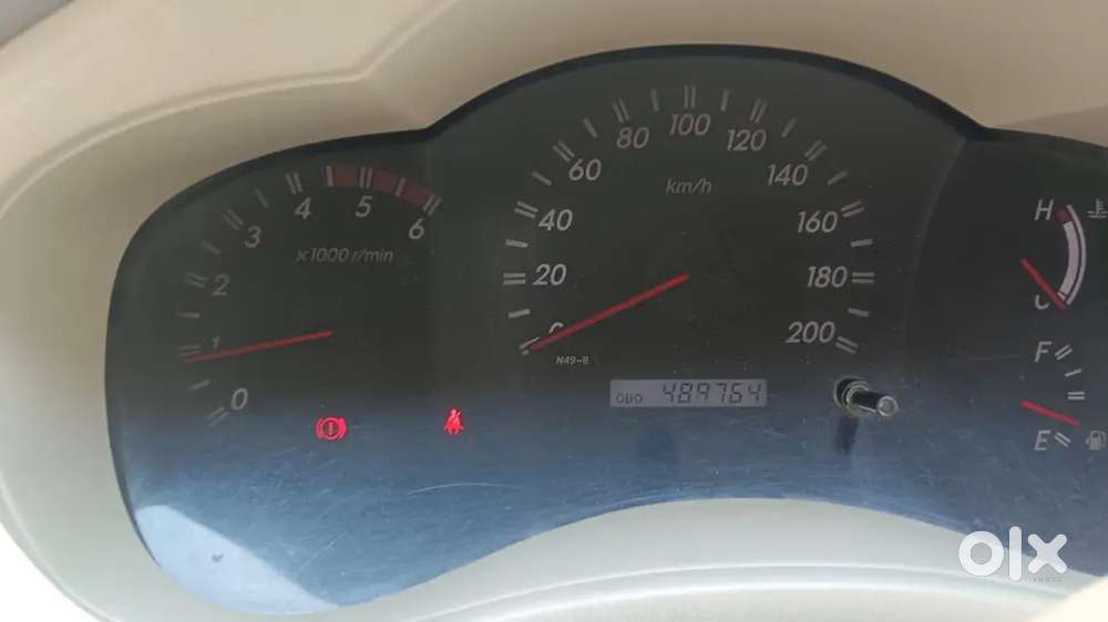 Toyota Innova 2010 Diesel Well Maintained