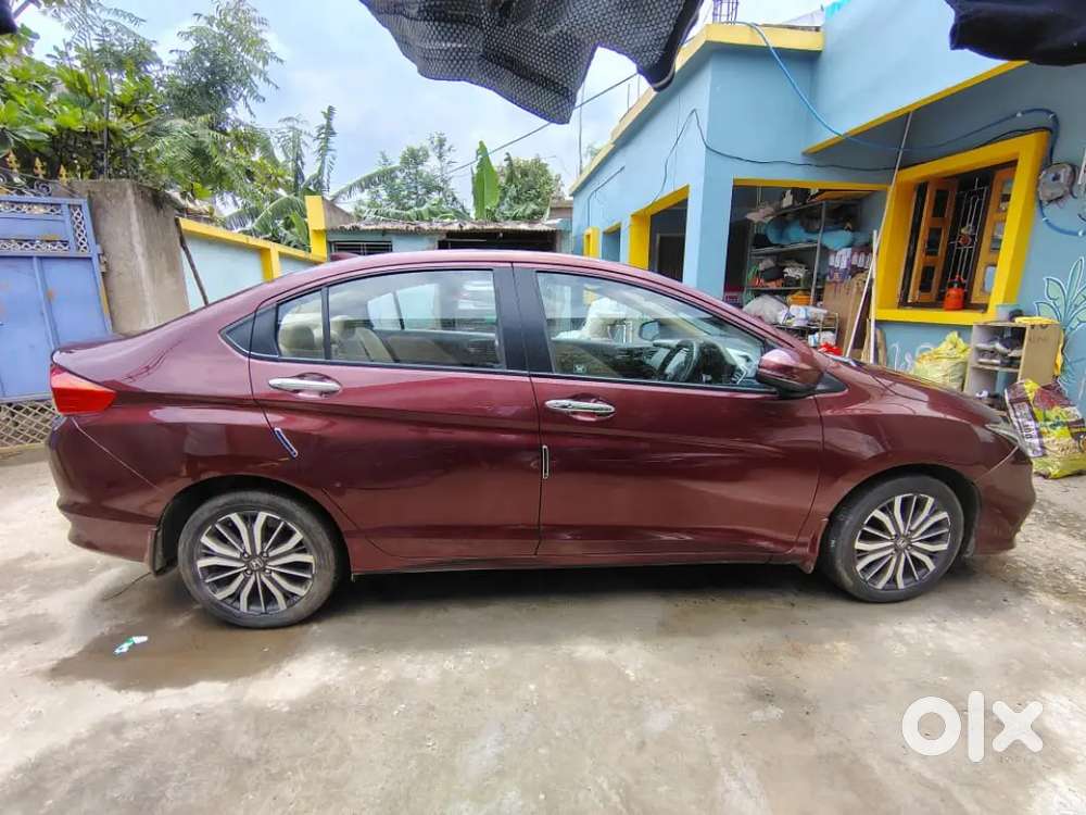 Govt.employe Single Handed Honda City Petrol Manual 2017