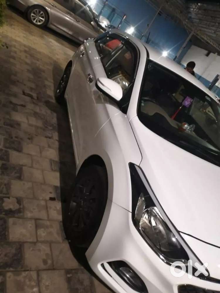 2019 Model 
Papers Are Okay 
No Emi Or Loan 
All Tyre Are New