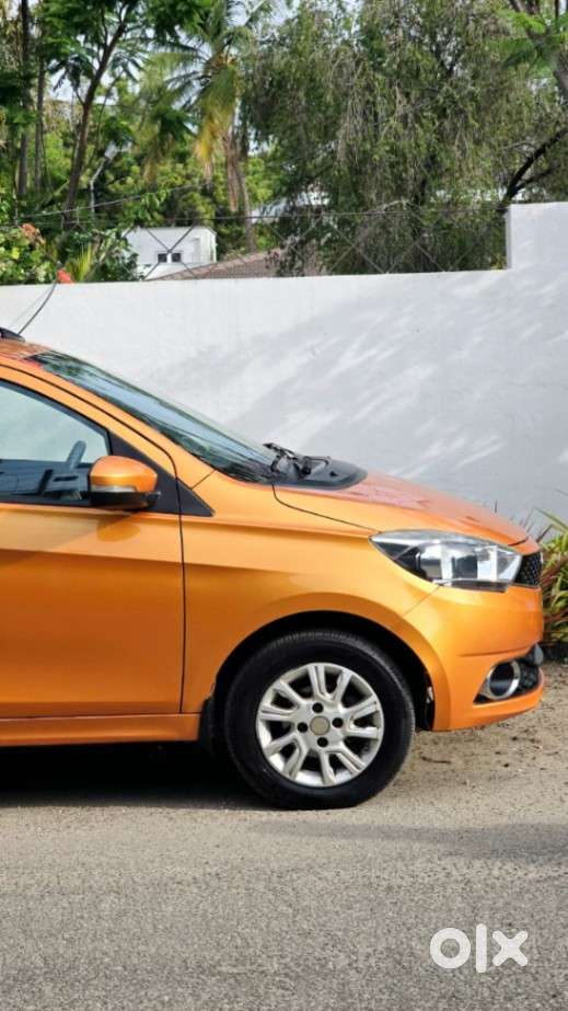 Tata Tiago, 2016, Petrol