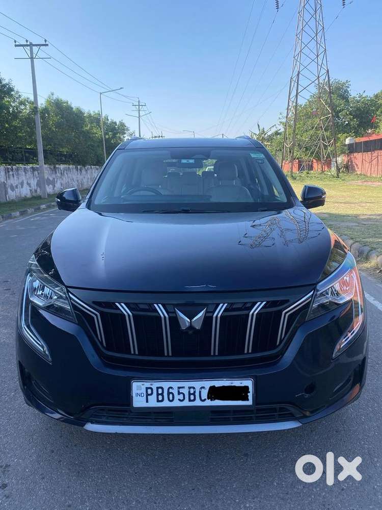 Mahindra Xuv700 2022 Diesel Well Maintained
