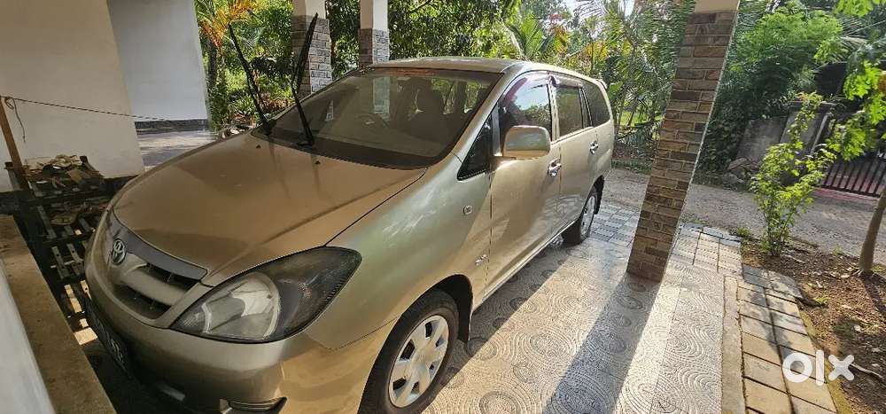 Toyota Innova 2008 Diesel Well Maintained