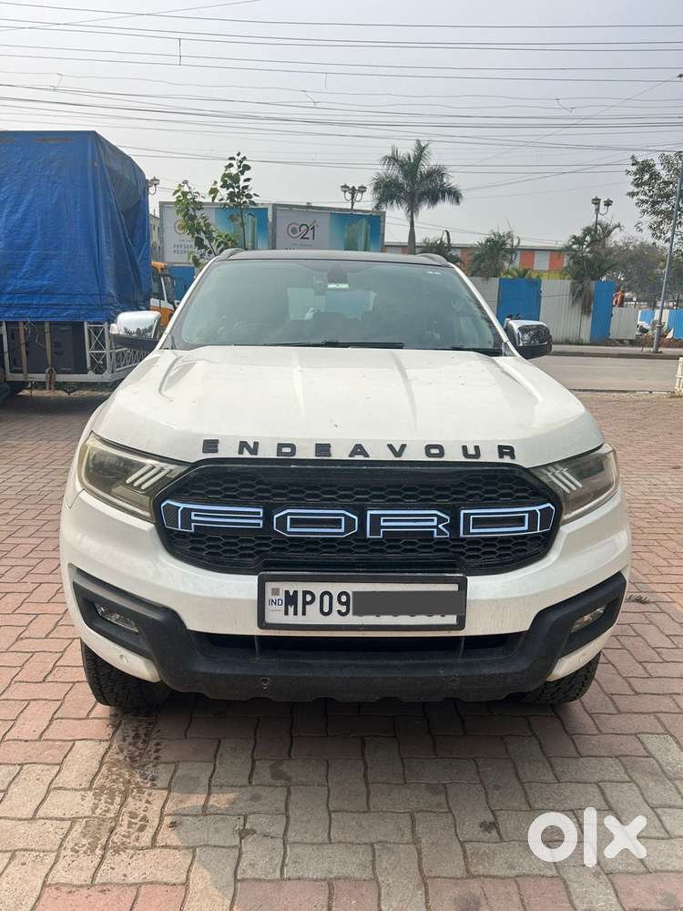 Ford Endeavour 3.2 Titanium At 4x4, 2017, Diesel